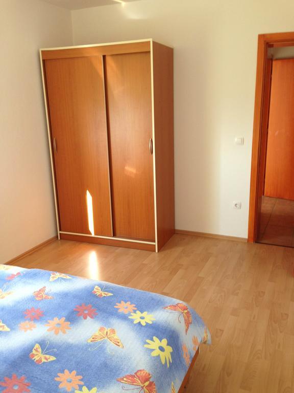 Apartments Mirakul Lopar Exterior foto