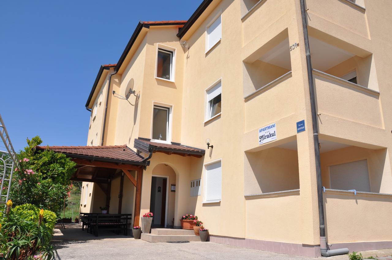Apartments Mirakul Lopar Exterior foto
