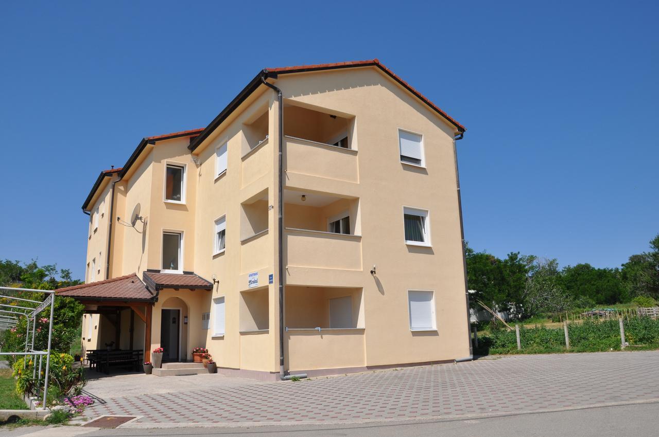 Apartments Mirakul Lopar Exterior foto